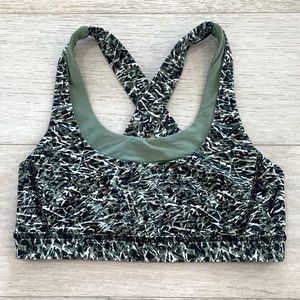 Lululemon Green Print Layered Sports Bra Size 6
